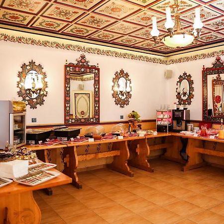 Hotel Agape Cluj-Napoca Extérieur photo